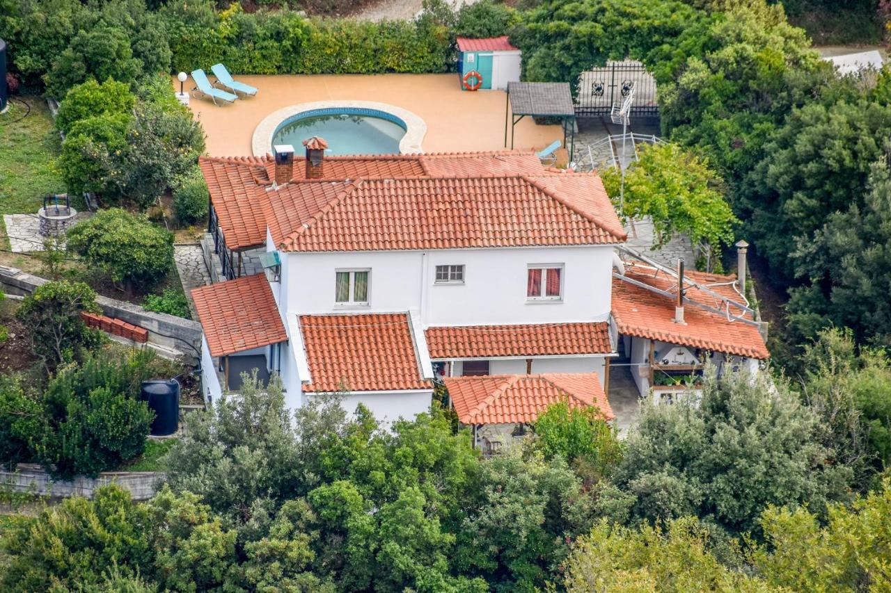 Villa Mitzelos Moni Evaggelistrias Exterior foto